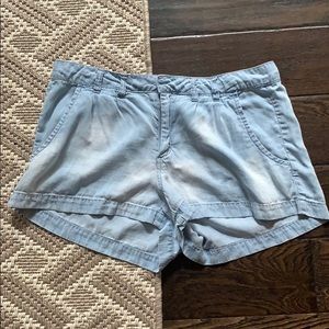 Light Wash Denim-Like Shorts, cotton material